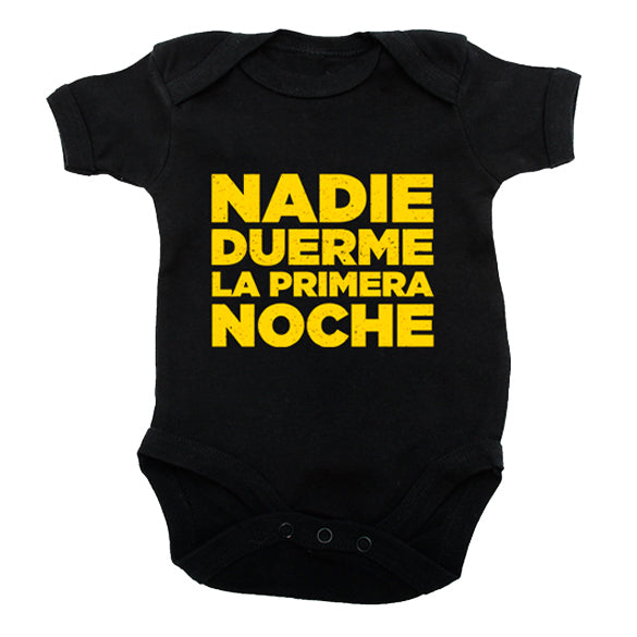 Body Nadie duerme la primera noche de Vis a Vis