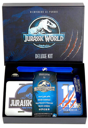 Jurassic World Deluxe Kit, caja dañada