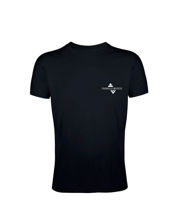 Camiseta de Triángulo Inverso